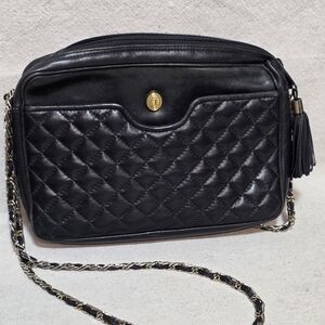 Elegant Black Quilted Shoulder Bag